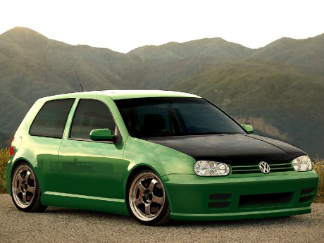 Volkswagen-Golf-IV-125.jpg